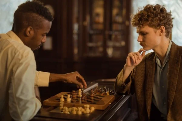 chess opponent thinking